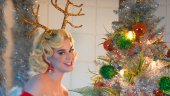 Katy Perry Inspired Everyone Christmas Mood With Her Red Santa Dress