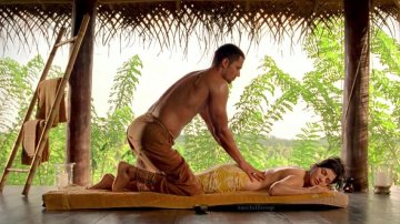 Metoo Movement: Is It Time For Bollywood To Have An Intimacy Director?