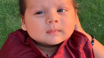 Mira Rajput Shares First Image Of Little Prince Zain Kapoor