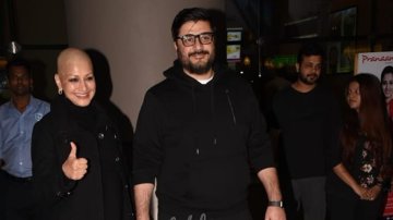Sonali Bendre Arrives In India, Flashes Her Fans A Bright Smile