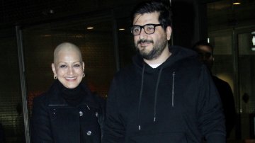 Sonali Bendre Finds Simple Joy When She Returns Home From New York After Cancer Treatment