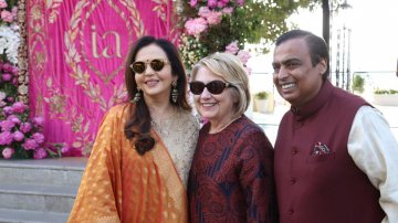 Hillary Clinton, Beyonce And Other Big Names Of B-Town To Attend Isha Ambani's Wedding