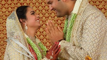 Asia's Richest Man Mukesh Ambani Finds Touching At Daughter Isha's Wedding After Amitabh Bachchan's Speech