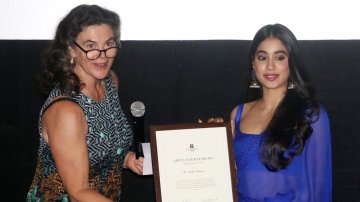 Janhvi Kapoor To Receive ‘Rising Talent Of The Year’ Award! In a Desi Avatar