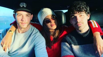 Priyanka Chopra, Nick Jonas Spend Christmas Eve With Family. See pics