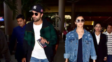 Alia Bhatt And Ranbir Kapoor Spotted To Return To Mumbai From Their Holiday Season
