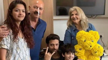 Hrithik Roshan Celebrates Birthday With Father Rakesh Roshan And Family