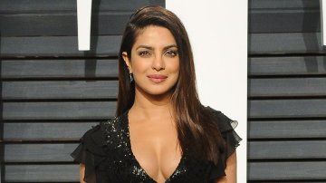 Priyanka Chopra Goes Into Golden Ombré Hair Color  For New Year
