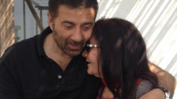 Sunny Deol Shares A Rare Picture Of His Mother Prakash Kaur