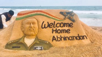 #WelcomeHomeAbhinandan: Celebs Cheering For The Real Hero As He Return Home India