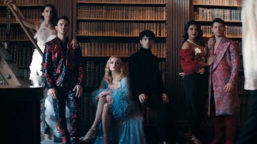 Love-Dripping Behind-The-Scenes From "Sucker" Makes You Green With Envy