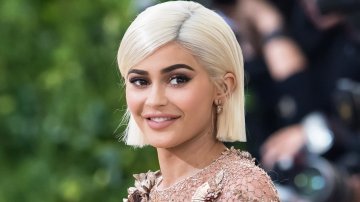 Unbelievable! Kylie Jenner Becomes The Youngest Self-Made Billionaire Of All Time