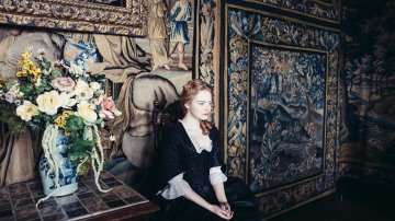 The Favourite Review: A Keeping Up With The Kardashians’ Oscar-Winning Version