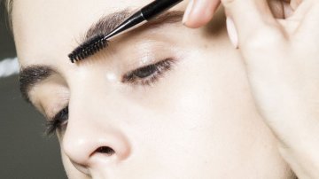 8 Best Brow Brushes To Transform Your Eyebrows, Advice From A-List Celebrity Makeup Artist