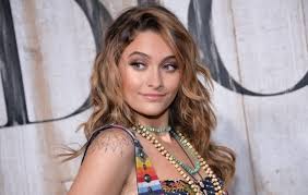  Paris Jackson To Deny Her Role Of Defending For Her Father Michael Jackson