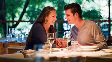Don't Be Shy! Here Are 8 Things You Should Say On Your First Date