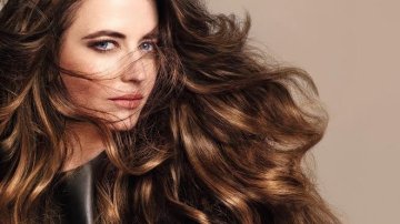 Greasy Hair Discover The Latest Entertainment News Starbiz Com