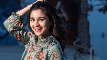 After Priyanka Chopra, Alia Bhatt Hopes To Make Hollywood Debut And Quit Bollywood?