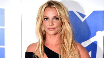 Britney Spears Shows Her Amazing Dance Moves Admist The News She Might Never Perform Again