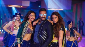 Ajay Devgn Starrer “De De Pyaar De” Opens Account With ₹ 10.41 Crores