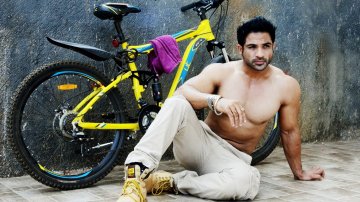 Mohammad Nazim Doesn't Miss Fitness Goals Even In The Month Of Ramzaan