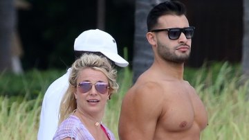 Britney Spears Went For A Ride On Jet Skis With Her Beau Sam Asghari In Miami