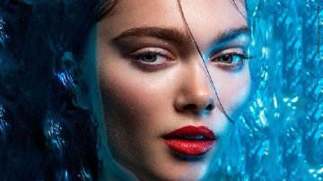 Top 5 Waterproof Foundations For Your Next Pool Day