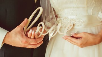 आपके राशि-चक्र चिह्न के आधार पर कैसे व्यक्तित्व लक्षण आपके संबंधों की समस्याओं का कारण बनते हैं