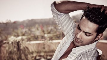 Varun Dhawan Replaces Hrithik Roshan In Brother Rohit Dhawan’s Next?