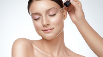 Top 5 Best Face Serums That Can Do Wonders On Oily Skin