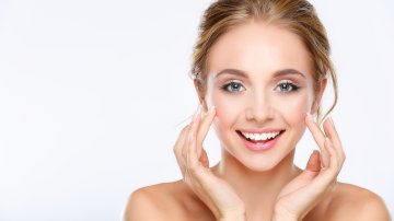 How To Get Glowing Skin In 2 Weeks And Say Goodbye To Dark Skin?