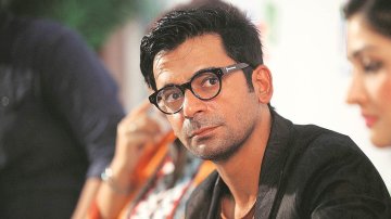 A Fan Claims That Sunil Grover Saved Her Off Depression And He Says “Comedy’s A Medicine”