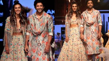 Farhan Akhtar And Shibani Dandekar Paint A Romantic Love Story On Lakme Fashion Week’s Stage
