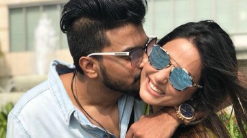 Hina Khan Expresses Her Love For Rocky Jaiswal With A Sweet Note