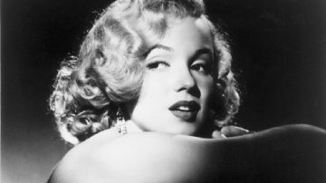 SHOCKING Secrets Behind The Flashy Life Of Hollywood Legend Marilyn Monroe