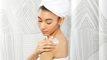 Top 5 Best Body Lotions For Women With All Skin Types