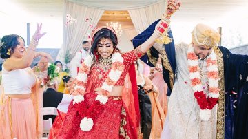 Top 9 Wedding Songs For Brides To Flaunt Their Dancing Skills On The Big Day