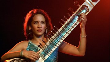 'मेरे पास गर्भाशय नहीं है', सितार वादक अनुष्का शंकर ने कहा