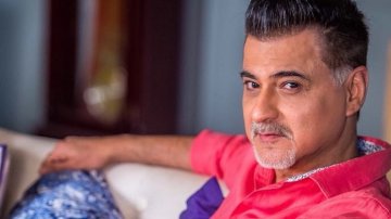 Sanjay Kapoor Talks About Working With Niece Sonam Kapoor