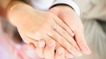 5 Questions Need To Be Seriously Pondered Before Accepting An Engagement Ring