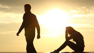 It’s Time To Say Goodbye: 7 Signs Indicate You No Longer Love Your Partner