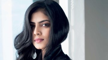 Malavika Mohanan & Vijay Sethupathi To Join Vijay On The Cast Of His Next
