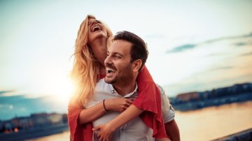 स्वस्थ संबंध के लिए संघर्ष का समाधान करने के 5 गोल्डन टिप्स