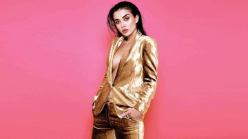 बेटे को जन्म देने के 10 दिन बाद, एमी जैक्सन काम पर वापस जाने के लिए तैयार