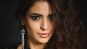 Aamna Sharif On Replacing Hina Khan As Komolika