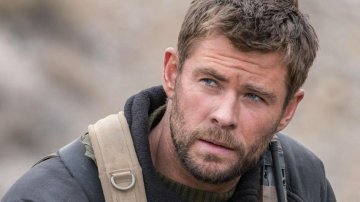 "Thor" Chris Hemsworth To Return To India For "Dhaka" Filming
