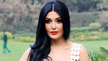 कोइना मित्रा ने गलती से 'बिग बॉस' के बाथरूम में सिद्धार्थ डे को देख लिया नग्न