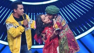 "Indian Idol 11" Host Aditya Narayan Reacts On The Contestant Who Forcibly Kissed Neha Kakkar