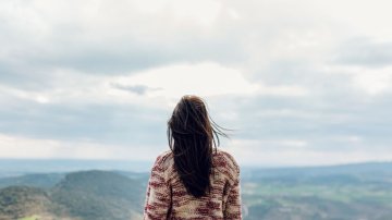 Beauty Of Single Life: 4 Awesome Advantages Of Solitude And Freedom