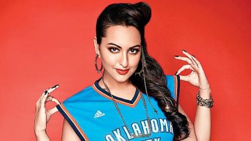 Sonakshi Sinha Will Feel Odd Romancing A 22 Year Old Actor At The Age Of 50